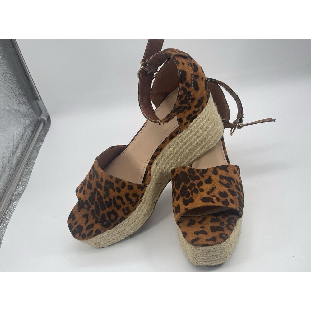JustFab Leopard Print Espadrille Wedge Sandals Women’s Size 8 - Picture 6 of 7
